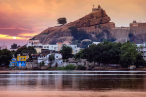 Madurai to Trichy Taxi Services