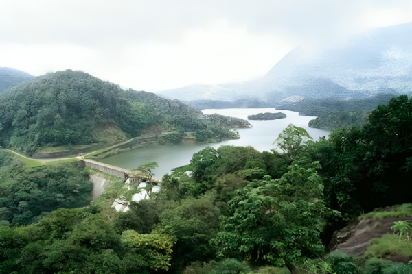 Siruvani-Waterfalls-(Coimbatore)